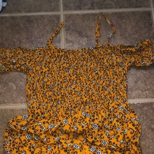 Yellow jumper